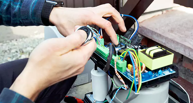 Automatic Driveway Gate Repair in Sanford, FL