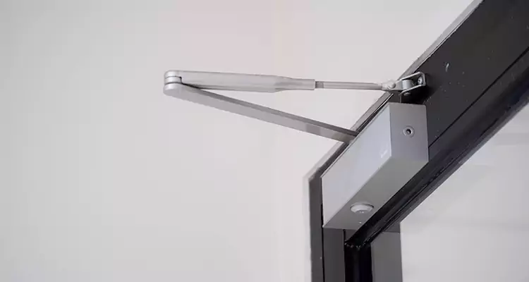 Screen Door Closer Installation in Sanford, FL