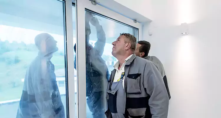 Retractable Screen Door Repair in Sanford, FL