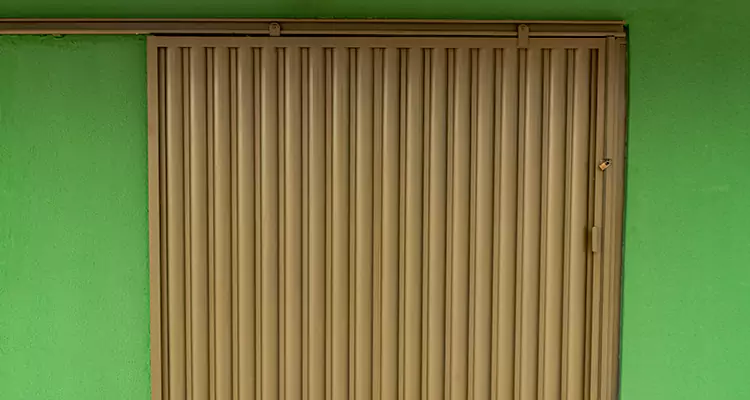 Wooden Sliding Door Stuck Repair Services in Sanford, FL