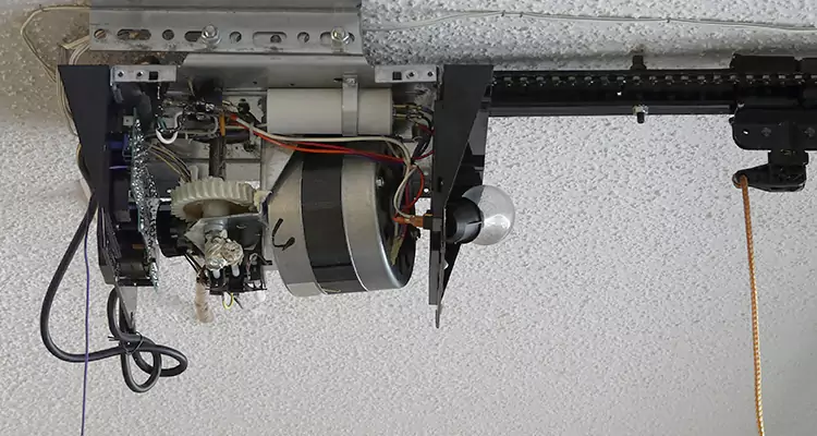 Garage Door Motor Replacement in Sanford, FL