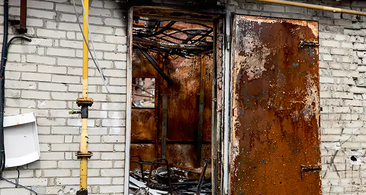 Metal Door Rust Repair in Sanford, FL