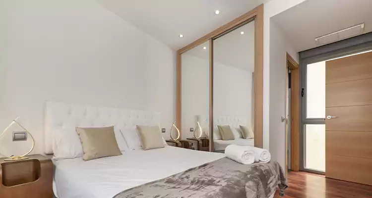 Sliding Wardrobe Door Mirror Replacement in Sanford, FL